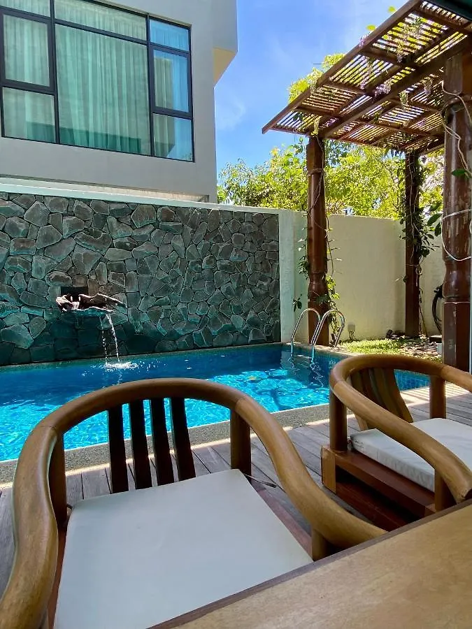 Ikiru 18 Private Saltwater Pool Villa, 3 Ensuite Br, Outdoor Bbq, 5 Mins To Beach Pantai Cenang  Malásia